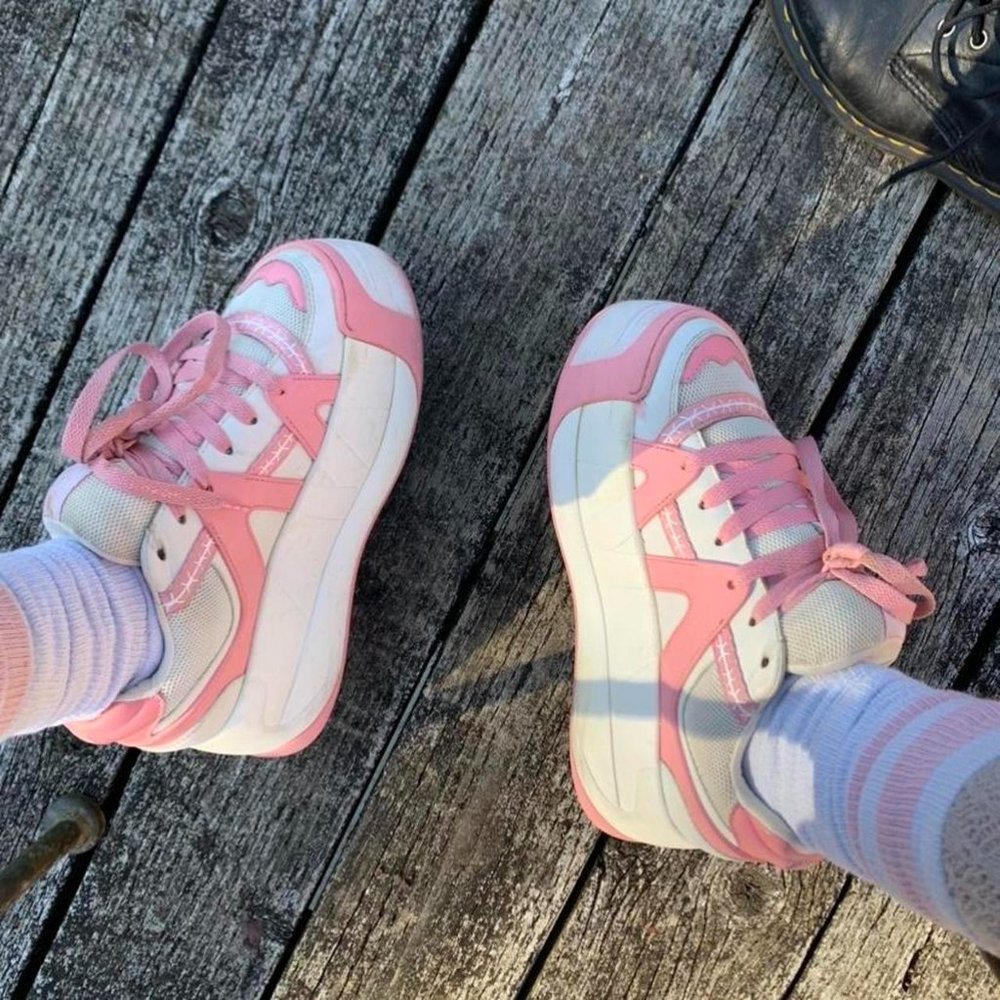 Naked Wolfe Snatch pink US Size 8.5